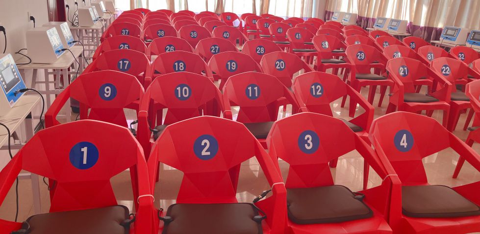 电脑刻字椅子编号